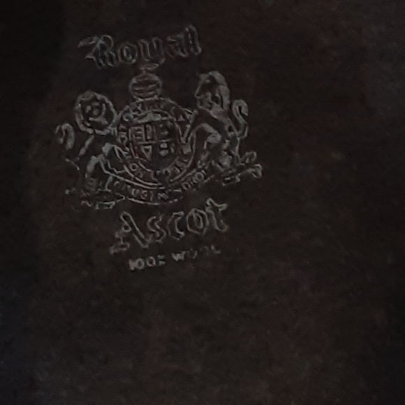 New York Hat Co., ROYAL ASCOT, WOOL, Vented, Domed Style "Newsboy" Cap - Picture 3 of 7